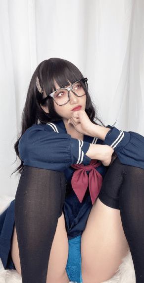 欧美日韩淫秽精色_不卡在线观看